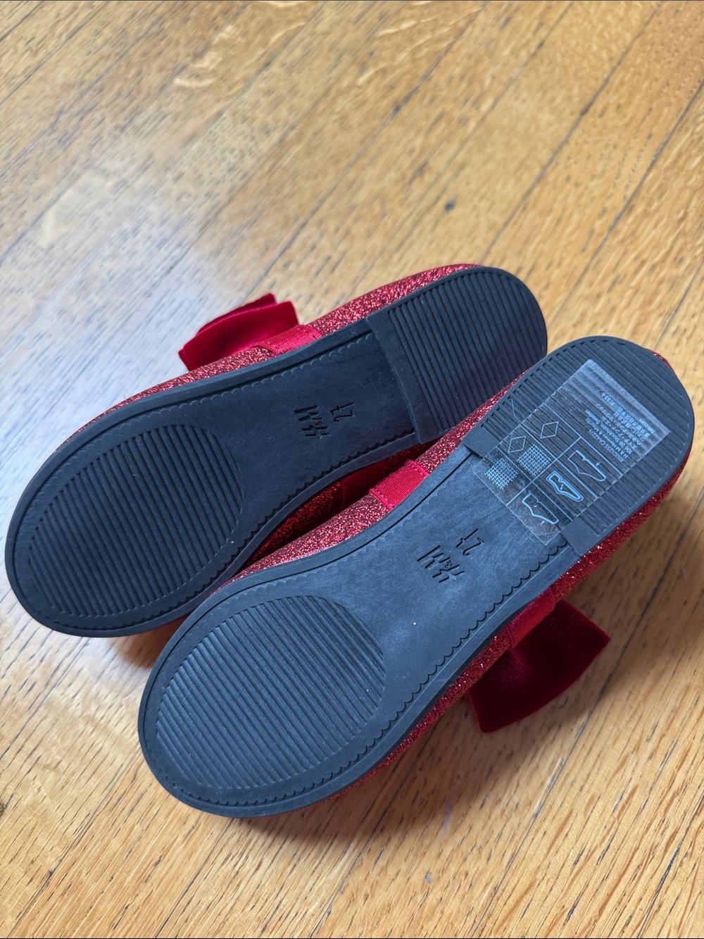 H&M Girls' Burgundy Glitter Bow Ballet Flats - Picture 4 of 4
